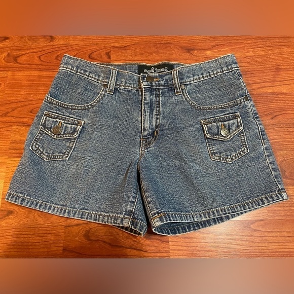 Pants - Women's Denim Short